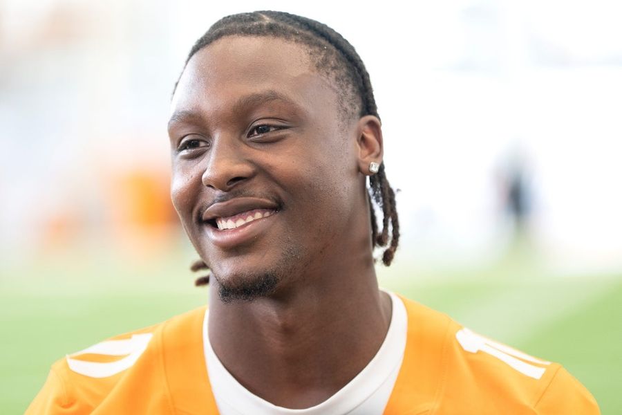 Faizon Brandon debut on center stage as No. 20 Tennessee hosts Furman
