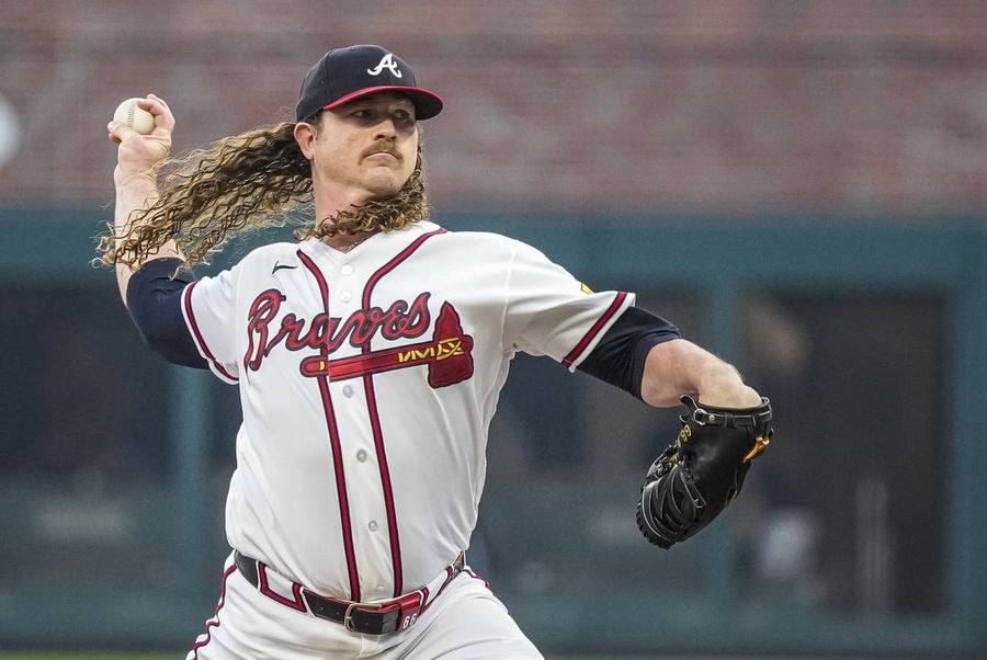Os Braves estendem sua sequência de vitórias para seis jogos, com Grant Holmes sufocando os Marlins.