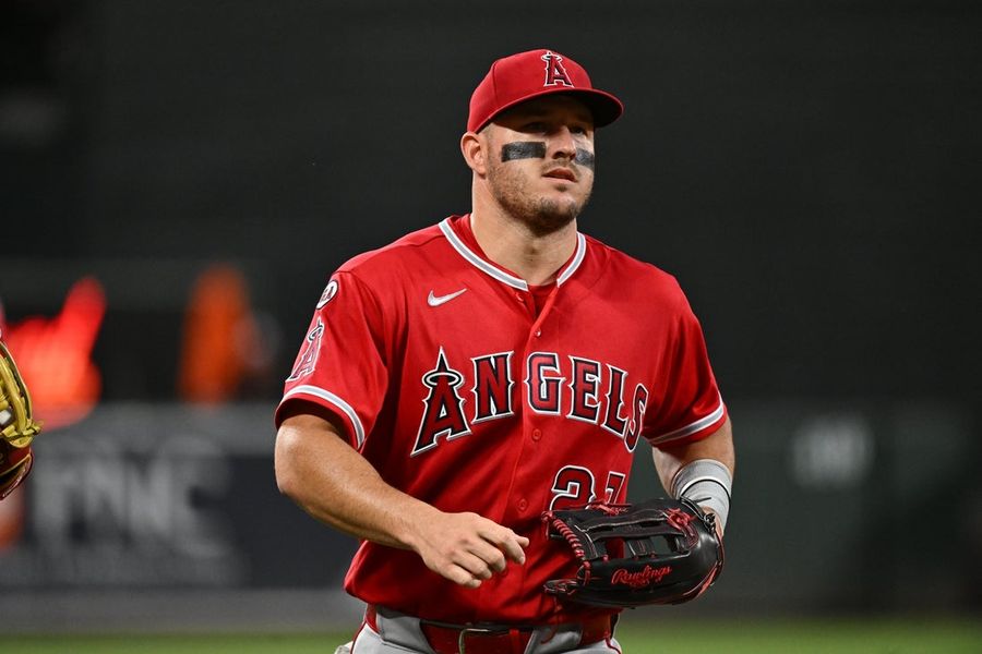 Longtime star OF Mike Trout sold on Angels' future