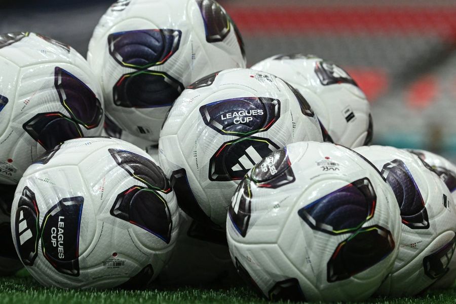 Crew acquire Chilean F Gonzalo Tapia on loan
