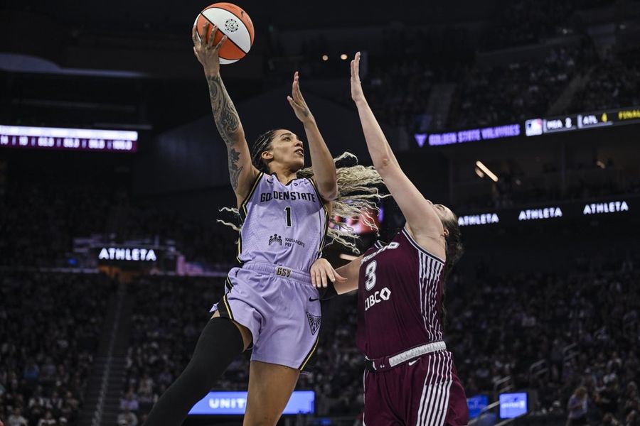 Janelle Salaun marca 21 pontos e leva as Valkyries à vitória sobre o Tempo.