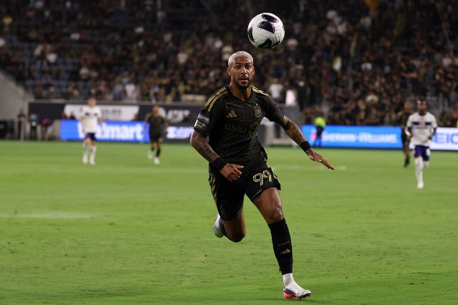 LAFC out to snap offensive doldrums against rising Timbers