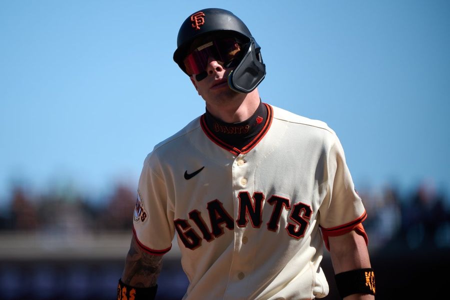 Astros hope it's their turn to get right against woeful Giants