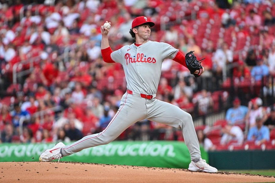 Edmundo Sosa's 3 RBIs help Phillies edge Cardinals