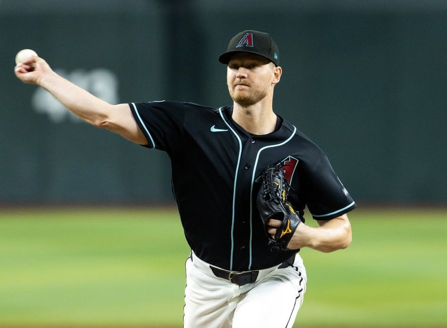 Diamondbacks' starters stifling Braves entering series finale  