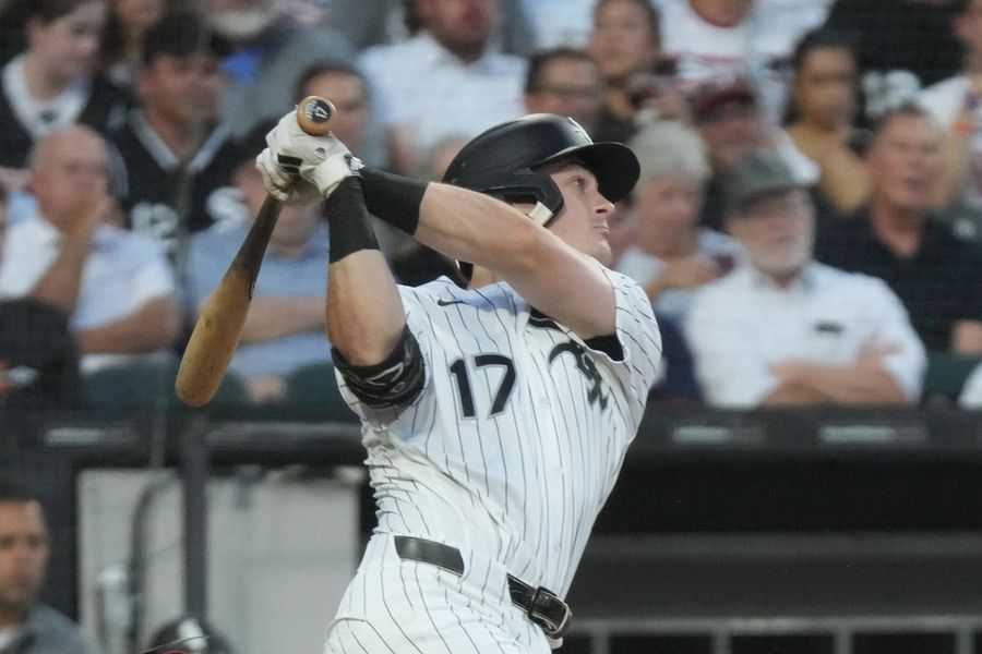 10th-inning sacrifice fly carries Reds to comeback win over White Sox