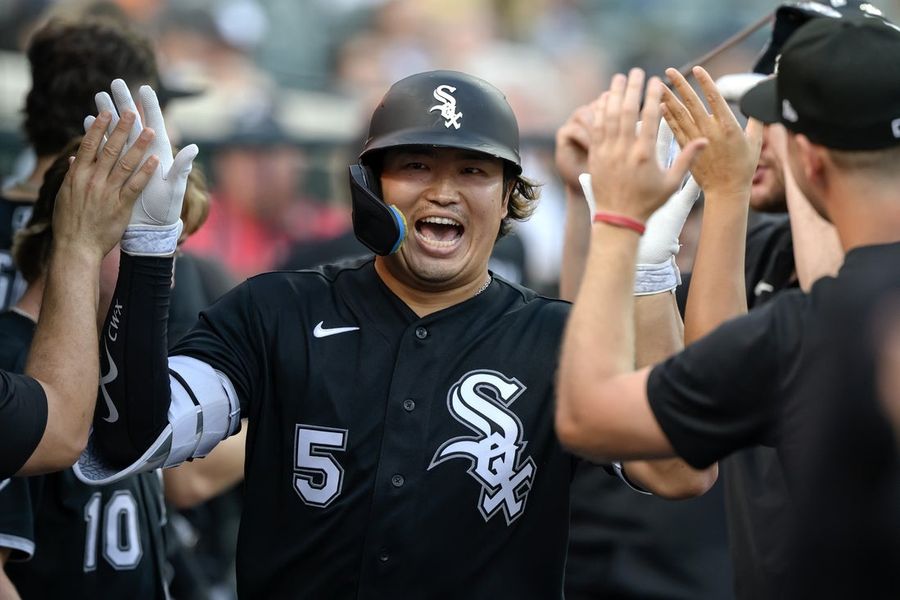 White Sox, Cubs playing for more than Chicago bragging rights
