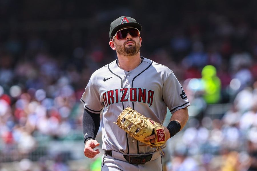 Diamondbacks DFA veteran OF Max Kepler