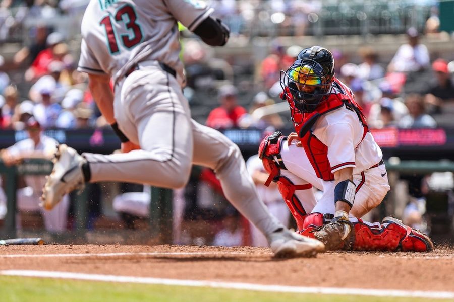 Matt Olson's 3-run HR boosts Braves, denies D-backs sweep