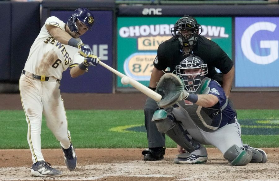 Mariners, Brewers moving on from historic evening  