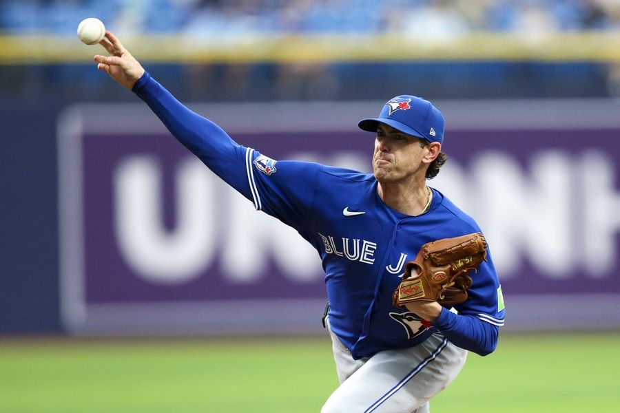 Os Blue Jays colocam o arremessador destro Shane Bieber na lista de lesionados de 15 dias.
