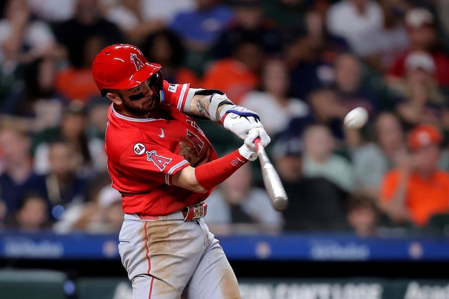 Zach Neto's 7 RBIs spark Angels to 18-3 pounding of Houston