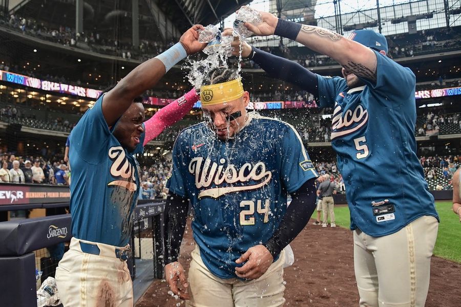 Braves, Brewers bring big-league approach to Little League Classic 