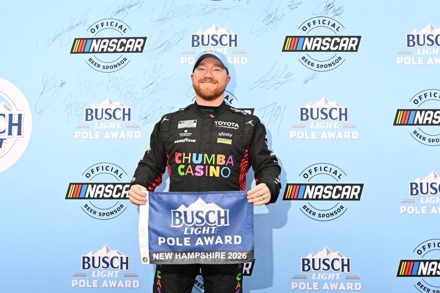 Tyler Reddick earns pole for Cup race at New Hampshire