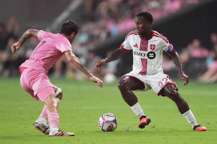 Toronto FC stun Inter Miami with 3-minute scoring flurry