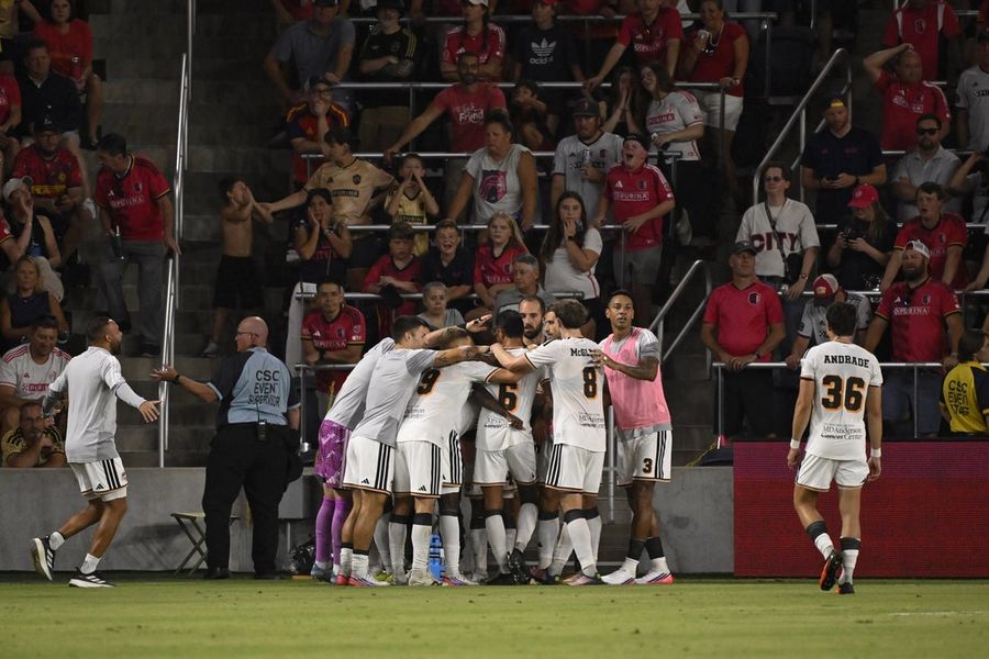 Dynamo, Earthquakes both look to get back on track 