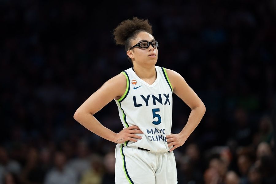 Lynx look to continue road success in clash vs. Dream