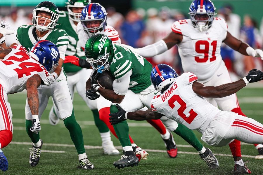 Jets rookie RB Chip Trayanum taken to hospital with neck injury