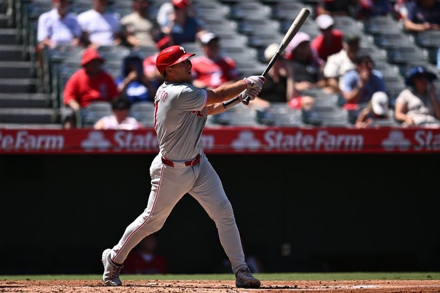 Zack Wheeler conquista a vitória e os Phillies mantêm a sequência de vitórias contra os Angels.