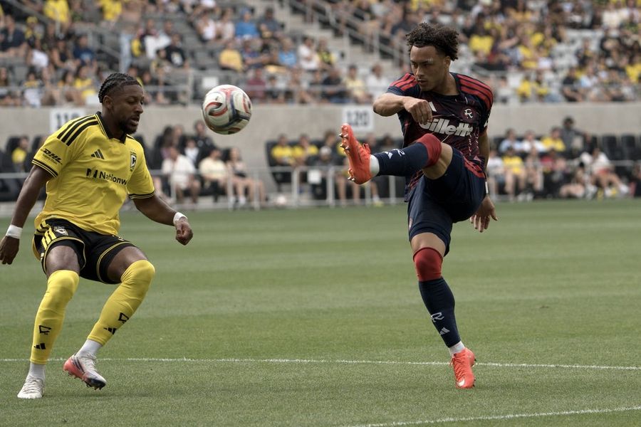 Revolution top Crew as Carles Gil sparks turnaround