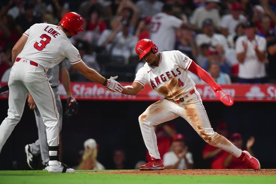 Walbert Urena brilha na vitória dos Angels sobre os Yankees, encerrando sequência de 7 derrotas.