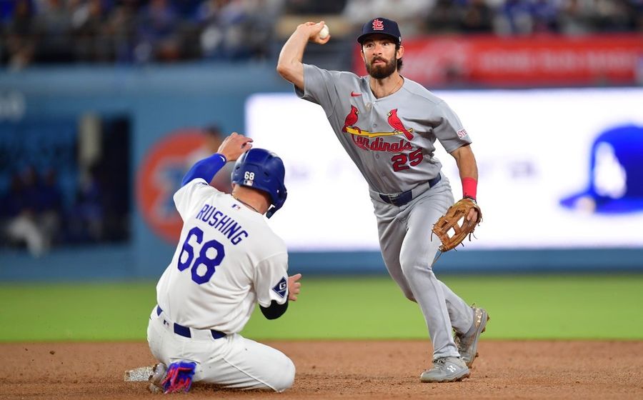 Los Cardenales remontan en la décima entrada y prolongan la mala racha de los Dodgers.