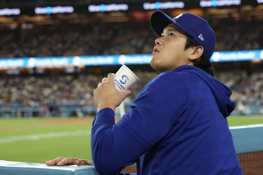 Shohei Ohtani out of Dodgers' starting lineup for 3rd straight game