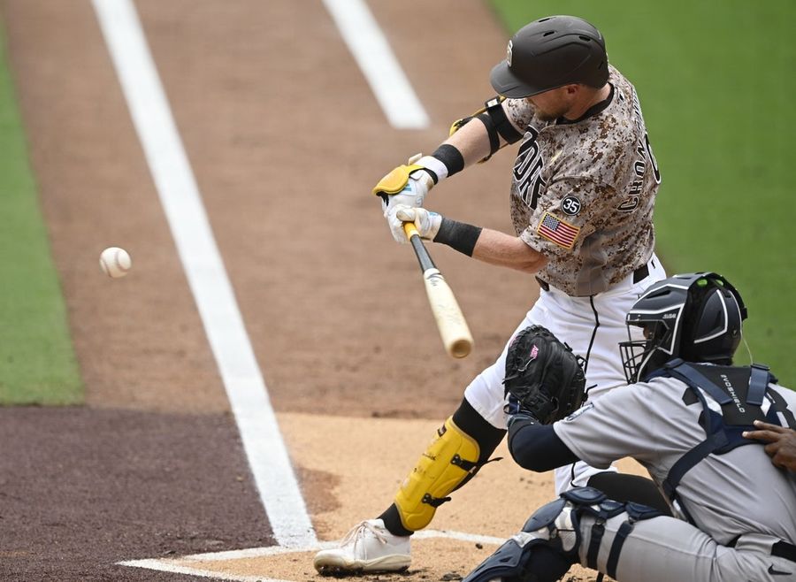 Padres open game with 3 straight homers, hold on to edge Yankees