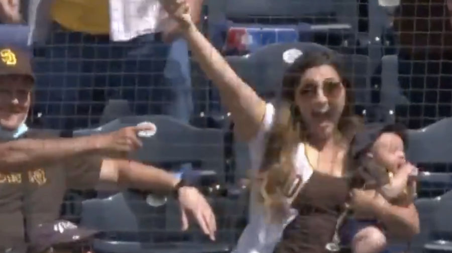 Mom makes MLB catch of the year