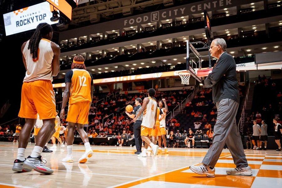 No. 8 Tennessee wants to pop offensively, meets Wofford in opener