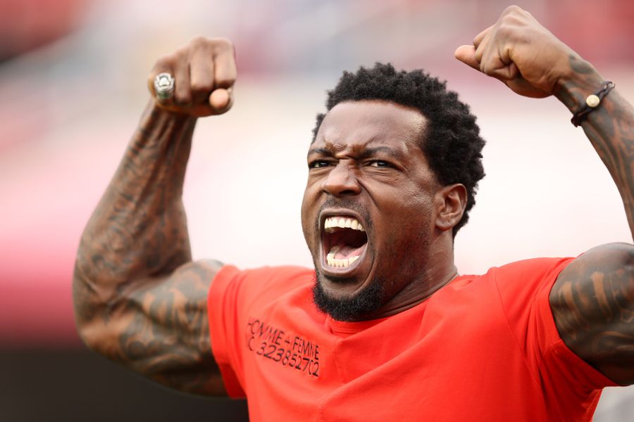 Patrick Willis should already be a Hall of Famer