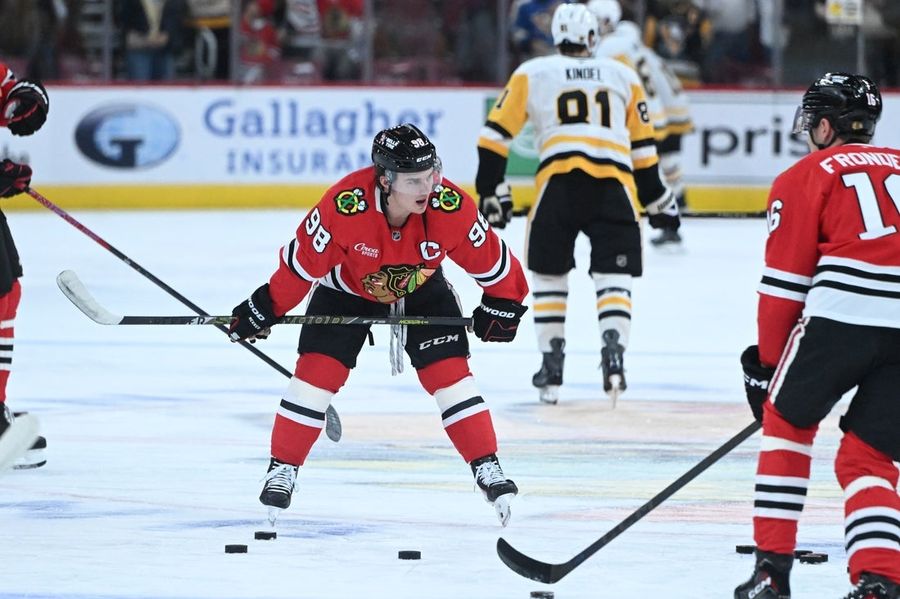 Blackhawks, Panthers look to correct mistakes ahead of Sunday matinee