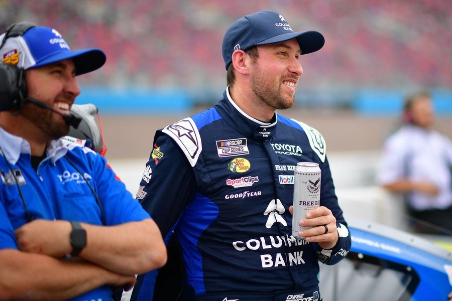 Chase Briscoe wins pole for Cup Chase race at Talladega