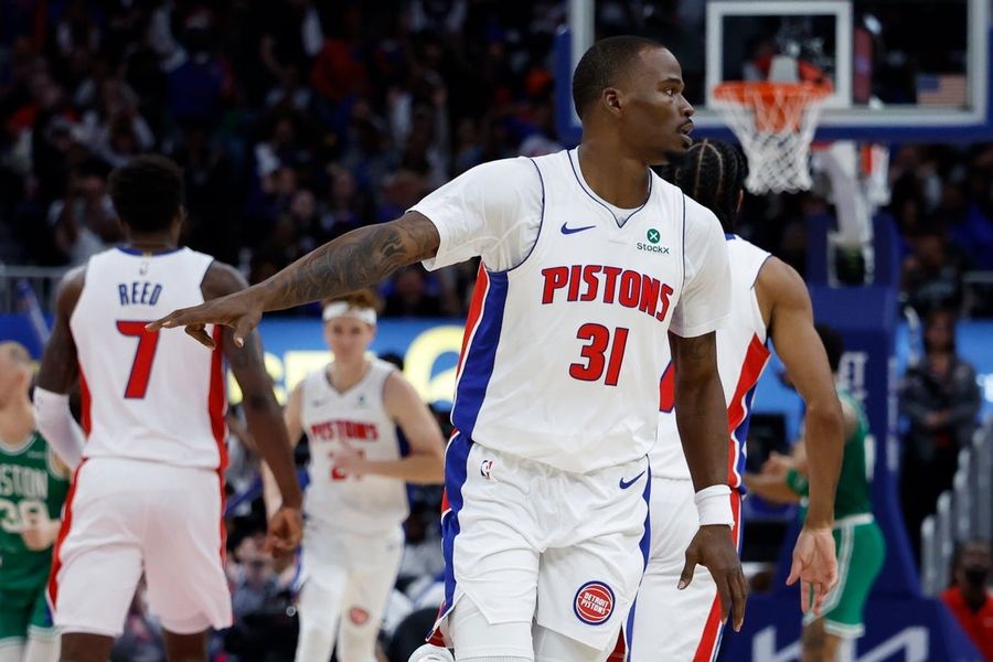 Heat, Pistons look to build on contrasting openers