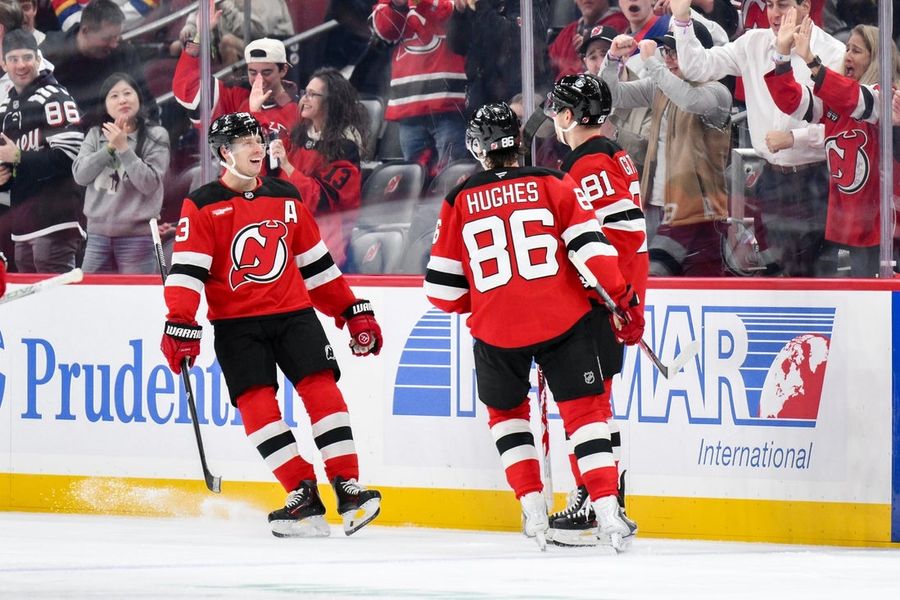 Devils limit Kings to 13 shots, register third consecutive win