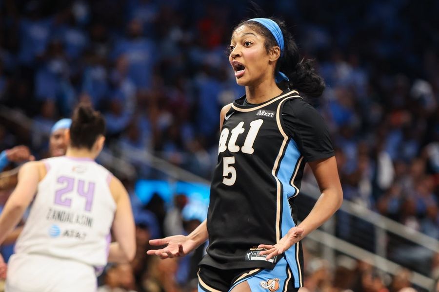 Dream use second-half rout of Valkyries to take 2-1 Finals lead