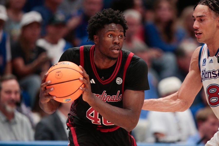 Flory Bidunga, No. 11 Louisville take aim at Chattanooga in opener