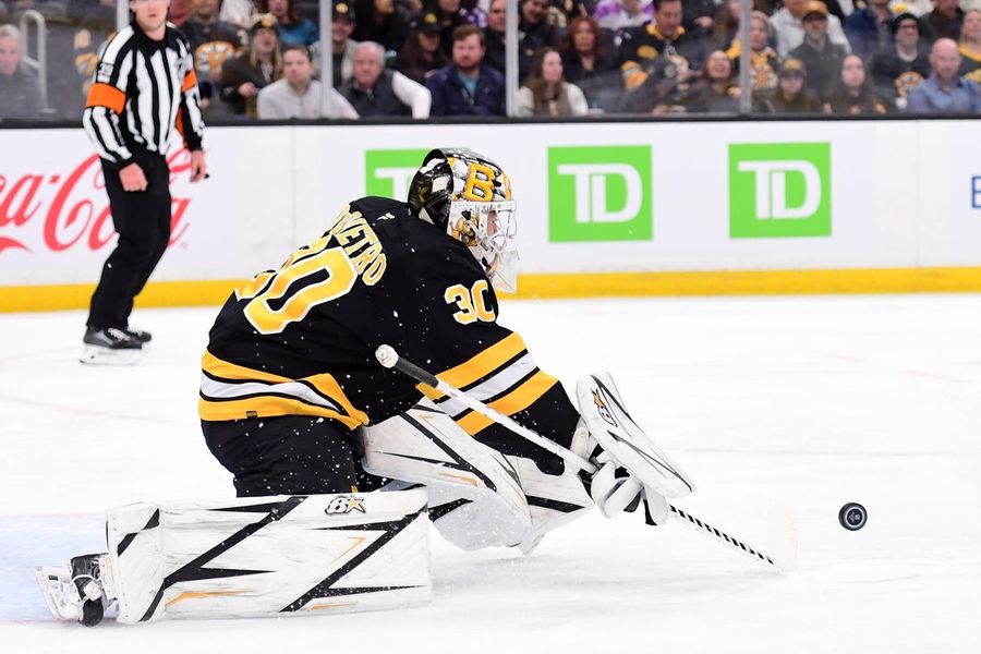 Torrid Bruins look to tackle improving Sharks