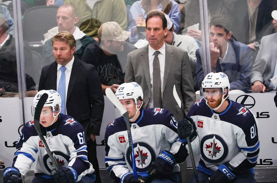 Los Jets reciben a los Panthers buscando un revulsivo tras el traspaso de Connor Helleboyck.