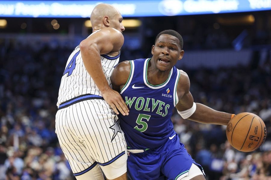 Timberwolves cruise past Magic to sweep Florida road trip 