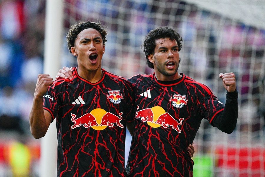 Los Red Bulls, que buscan el último puesto de playoffs del Este, intentarán frenar a los Revs.