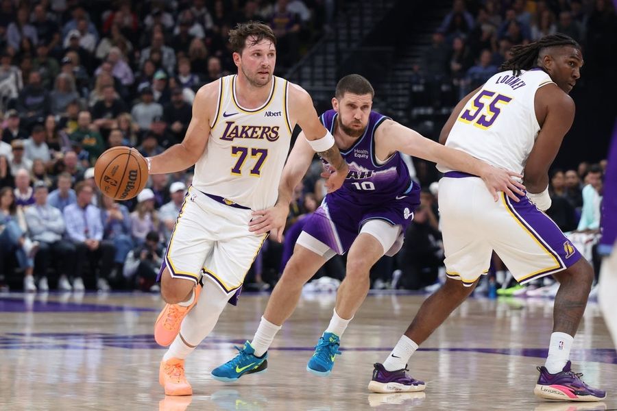 Luka Doncic scores 52 as Lakers rally from 18 down to beat Jazz
