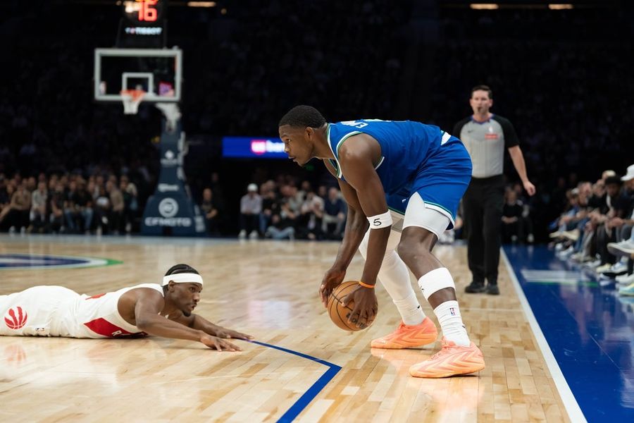 Anthony Edwards, Timberwolves cruise past Raptors