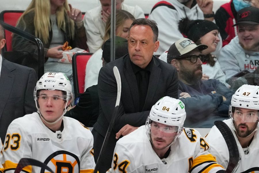 Bruins buzzing into Blues trip despite losing to Canes