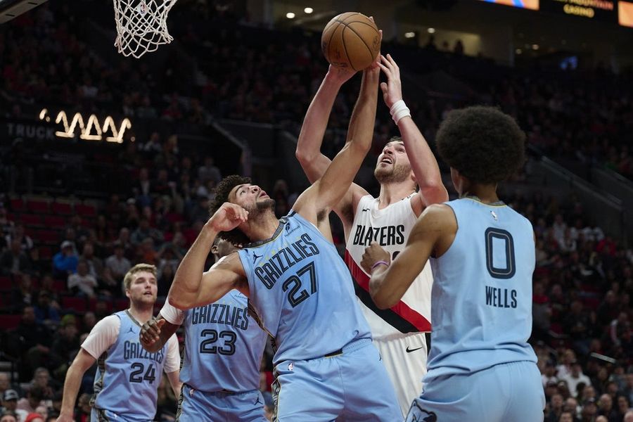 Cameron Boozer tallies first triple-double, Grizzlies remain unbeaten