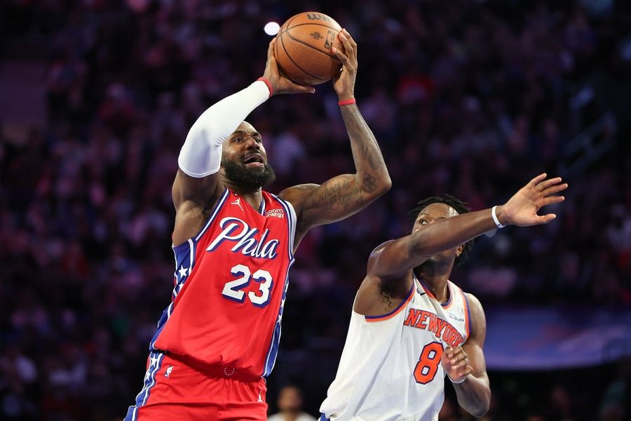 NBA roundup: LeBron James delivers late as Sixers get by Knicks