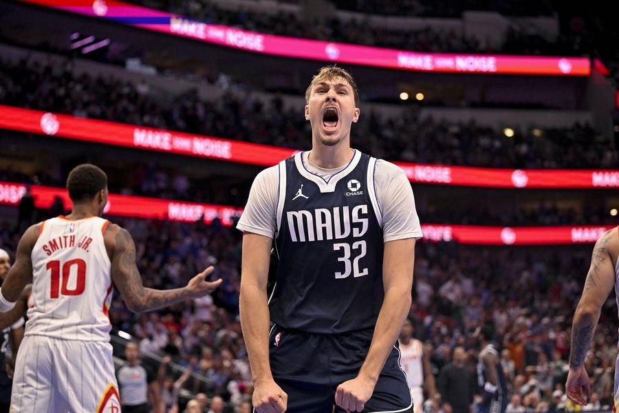 Cooper Flagg, Kyrie Irving combine for 68 as Mavericks top Rockets