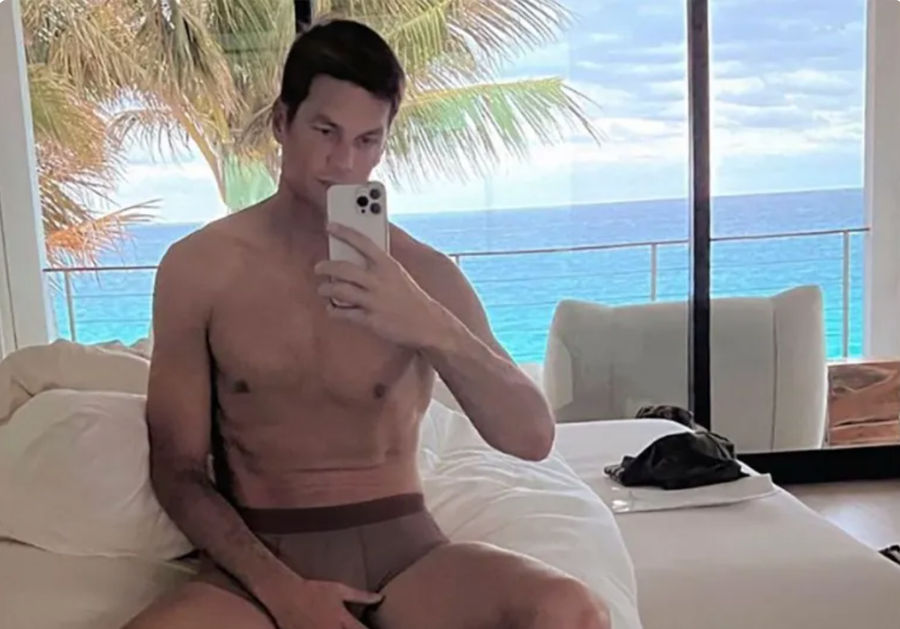 Even Tom Brady's thirst traps are boring