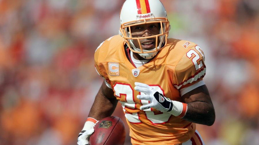 Tampa Bay summons losing culture with return of creamsicle uniforms