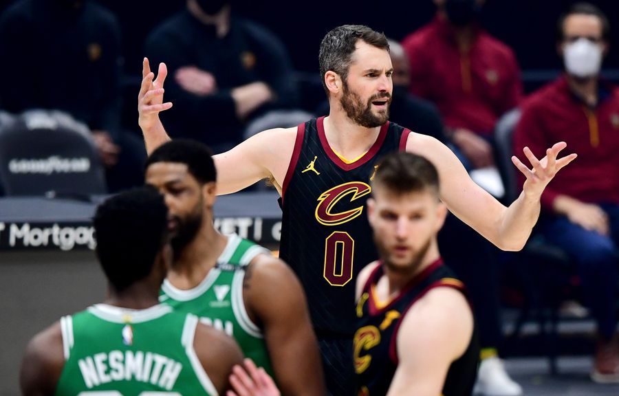 Nets reportedly eyeing Cavs’ Kevin Love, Isaiah Hartenstein